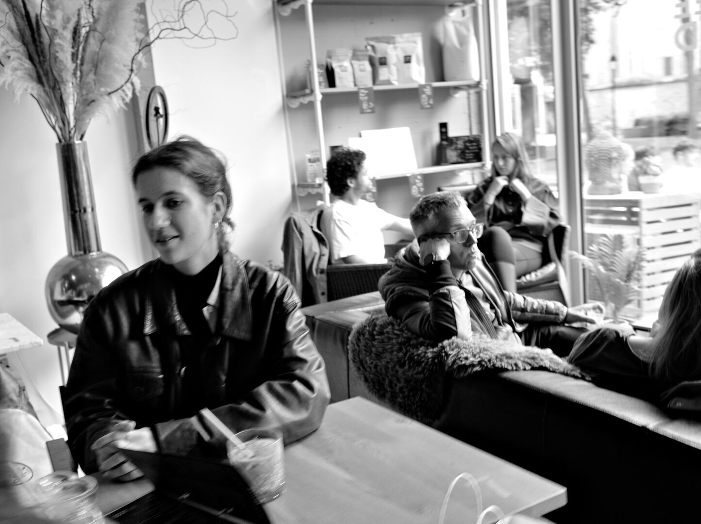 Ede Sundaymorning at a coffee bar