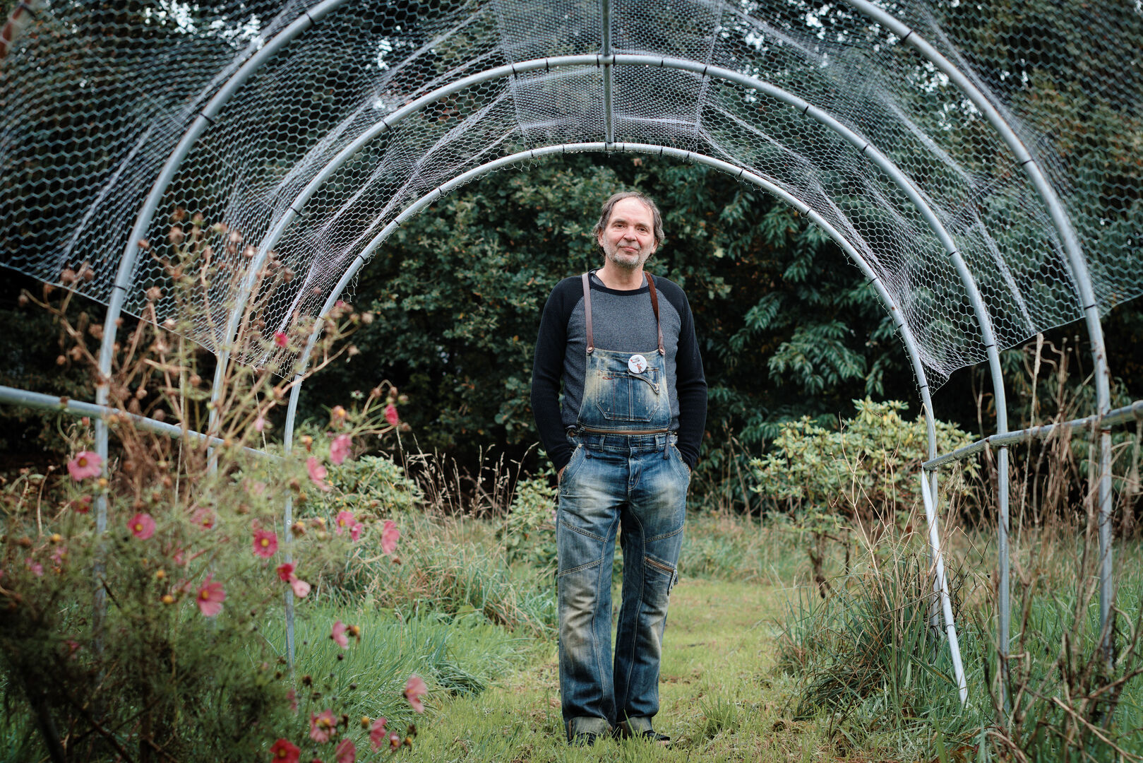 Roelof Medema onder boog 01