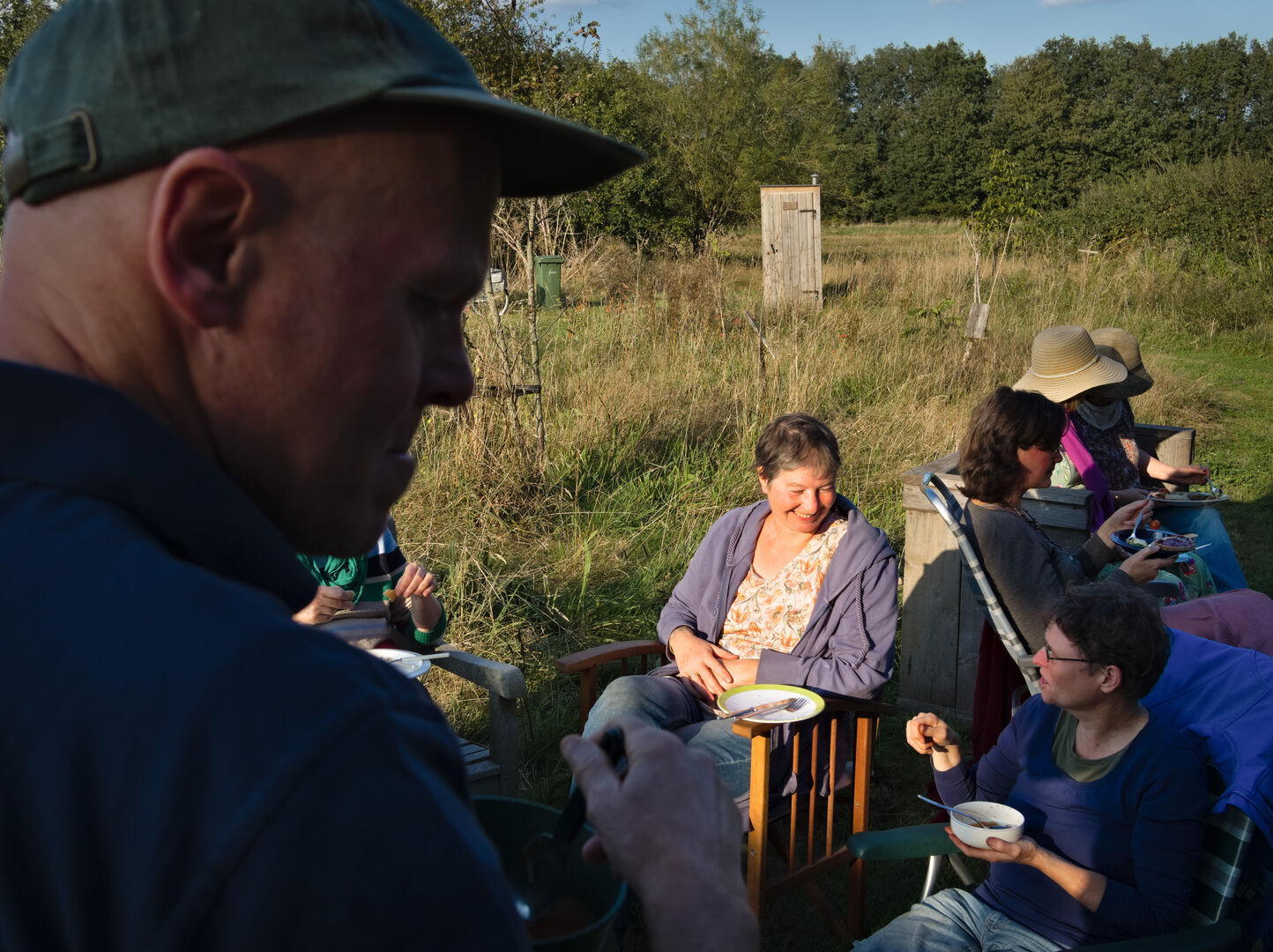 2024-09-21 oogstfeest voedselbos Ter Wupping babbelen 1