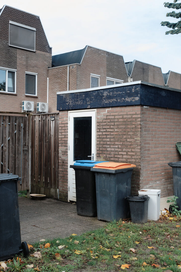 Around the back Deventer