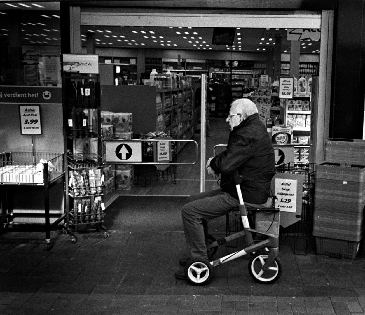 Stadskanaal Waiting for the missus 1